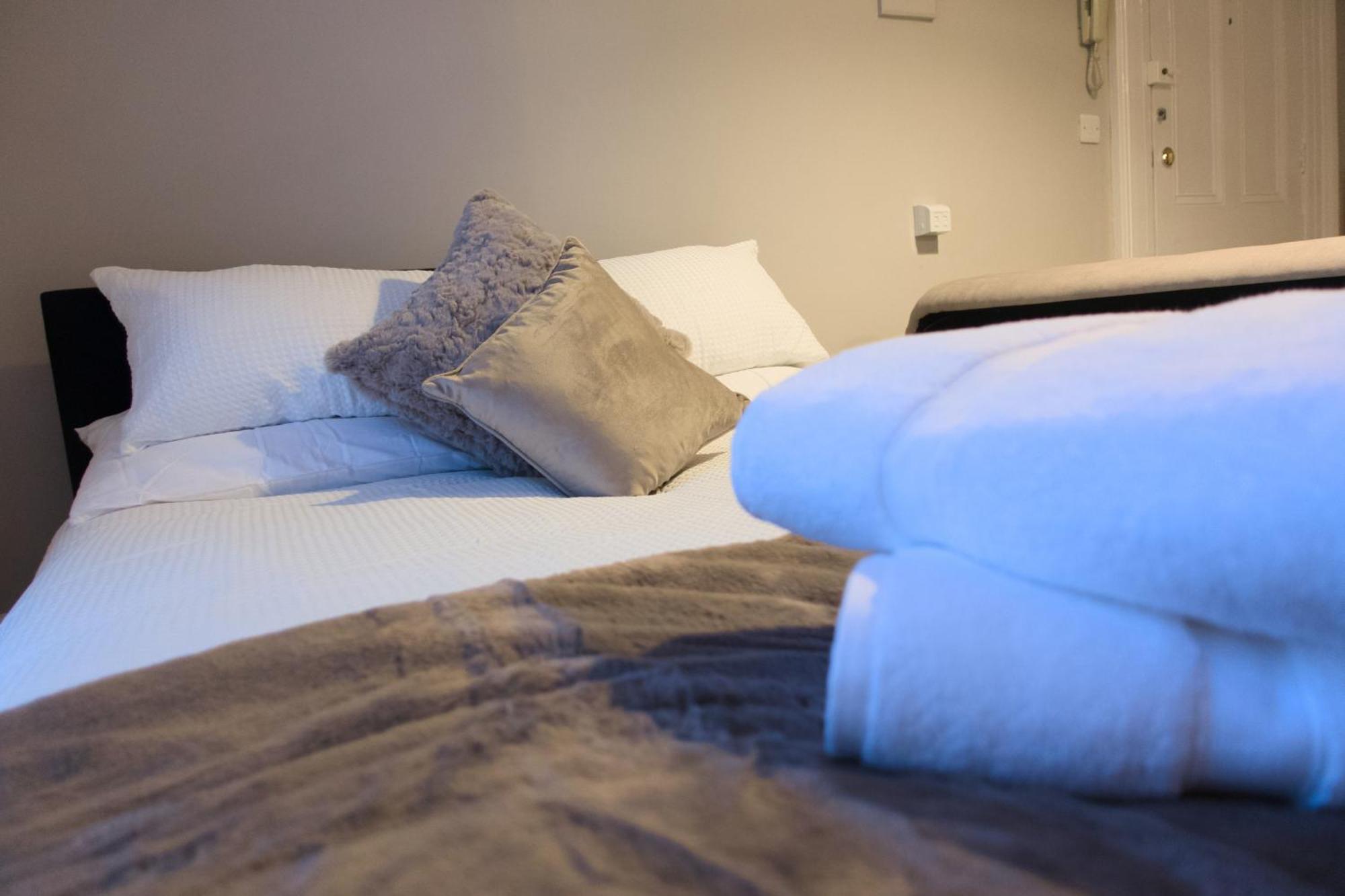 1 Bedroom Apartment - The Opal Cheltenham Exteriér fotografie